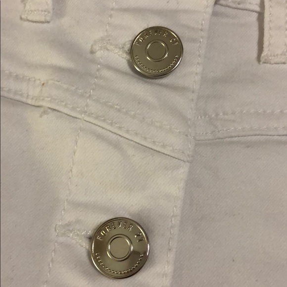 White button down denim skirt - Picture 3 of 4